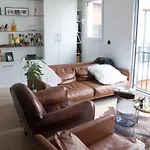 Hostnfly Apartments - Gorgeous Apartment Near The Arc De Triomphe