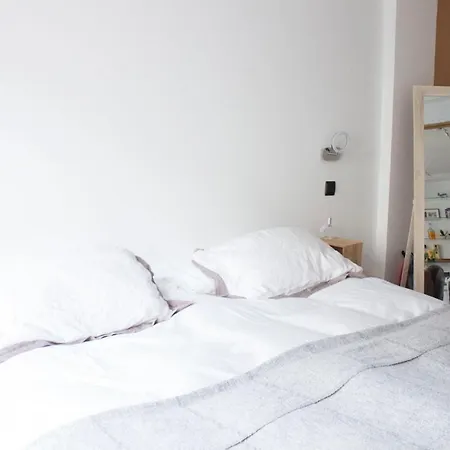 Hostnfly - Gorgeous Near The Arc De Triomphe