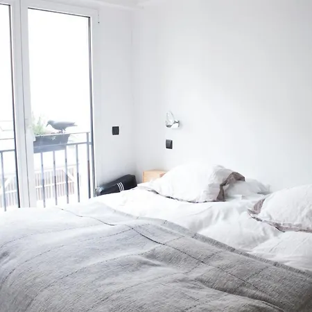Apartment Hostnfly - Gorgeous Near The Arc De Triomphe